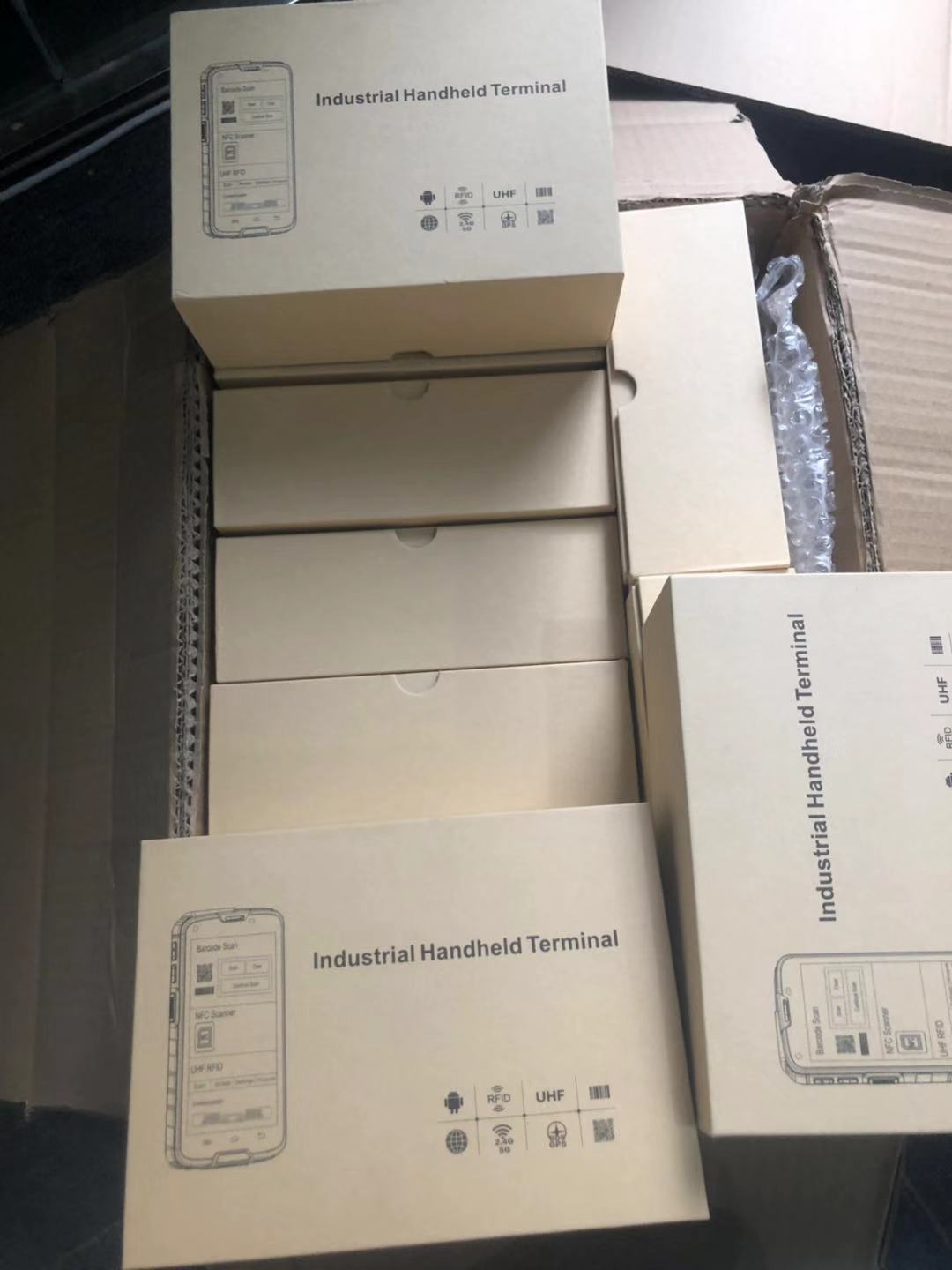 物聯(lián)網安卓智能手持終端IVY-5.jpg 物聯(lián)網安卓智能手持終端IVY-5.jpg